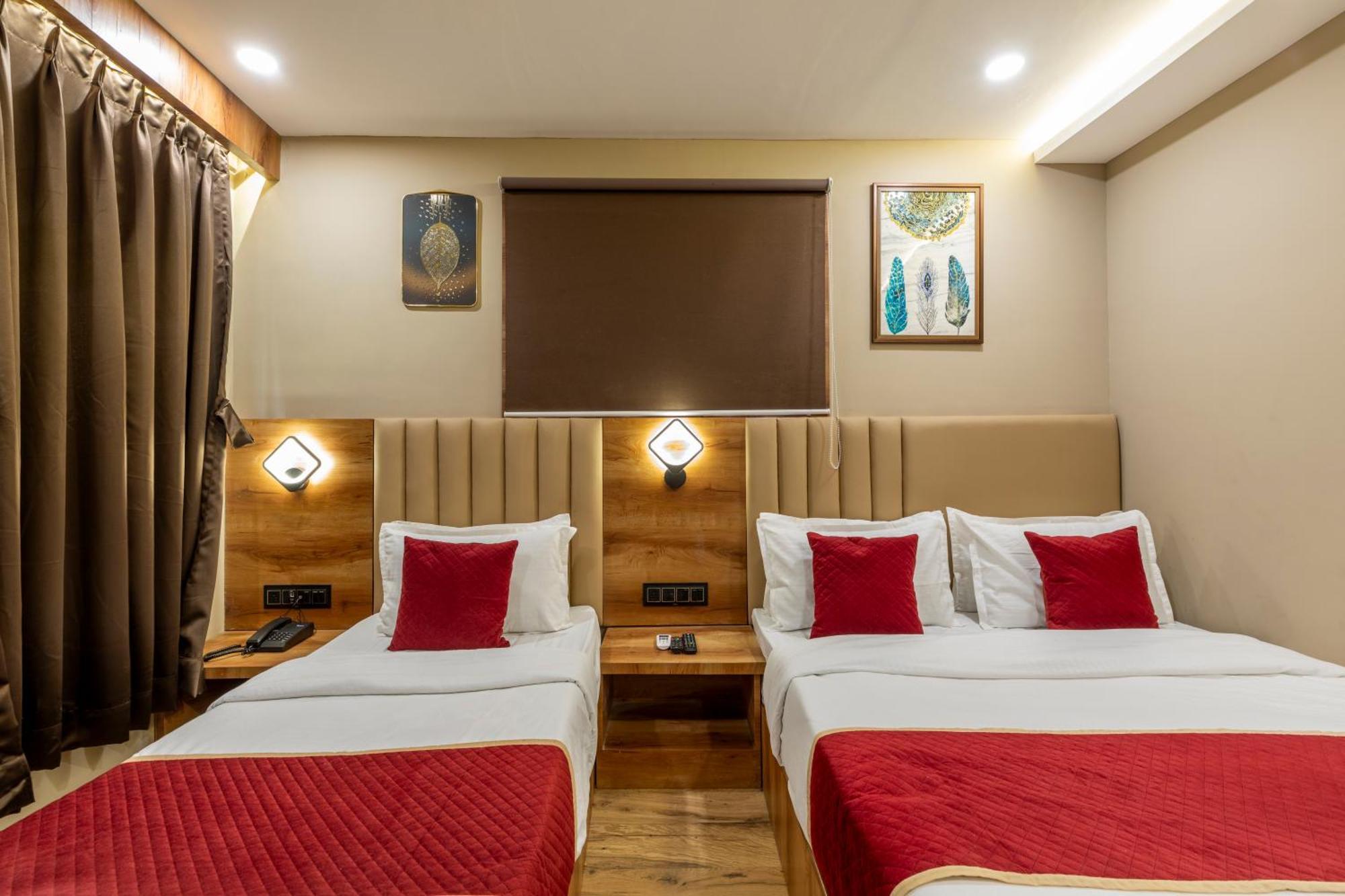 Hotel Zara International มุมไบ ภายนอก รูปภาพ